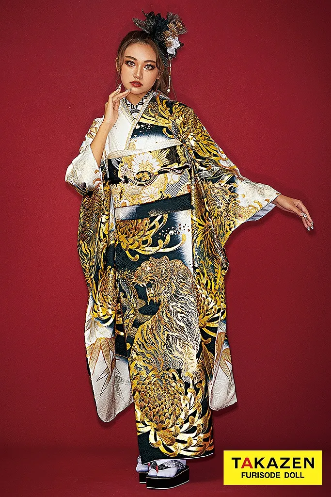 TAKAZENのレンタル振袖 ジャパンモード　白/黒/ゴールド(金色)　本家トラ柄　一番派手　絶対目立つ振袖　ゴージャス　スワロフスキー付き【通販可】22042