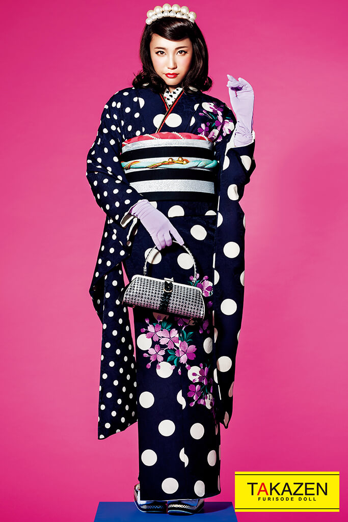 人気レトロ個性的モダン 目立つおしゃれドット柄 紺 紫 F0006 レトロ 成人式は個性的 なレトロ振袖 振袖 袴レンタルなら Takazen 大阪 心斎橋 堺 兵庫 神戸 奈良の店舗へ