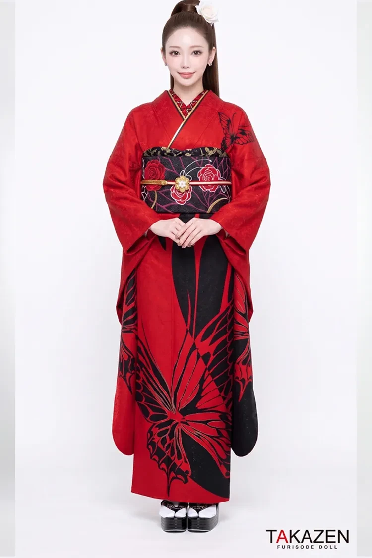 TAKAZENのレンタル振袖 モード 黒/赤 蝶々柄/大柄 流行り すっきり シンプル 被らない振袖 かっこいい 坂本礼美【通販可】#F0090