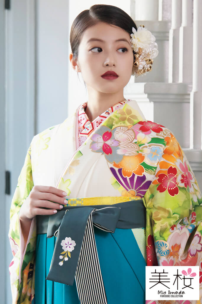 卒業式袴レンタル 通販可 上品清楚古典 おしとやかサクラ柄 白 クリーム グリーン 黄緑 K 古典 振袖 袴レンタルなら Takazen 大阪 心斎橋 堺 兵庫 神戸 奈良の店舗へ