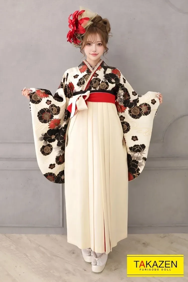 TAKAZENのレンタル袴 モード系 白/黒/クリーム ボタン柄/椿柄 大人っぽい 古典 かっこいい 渋い【通販可】K21023