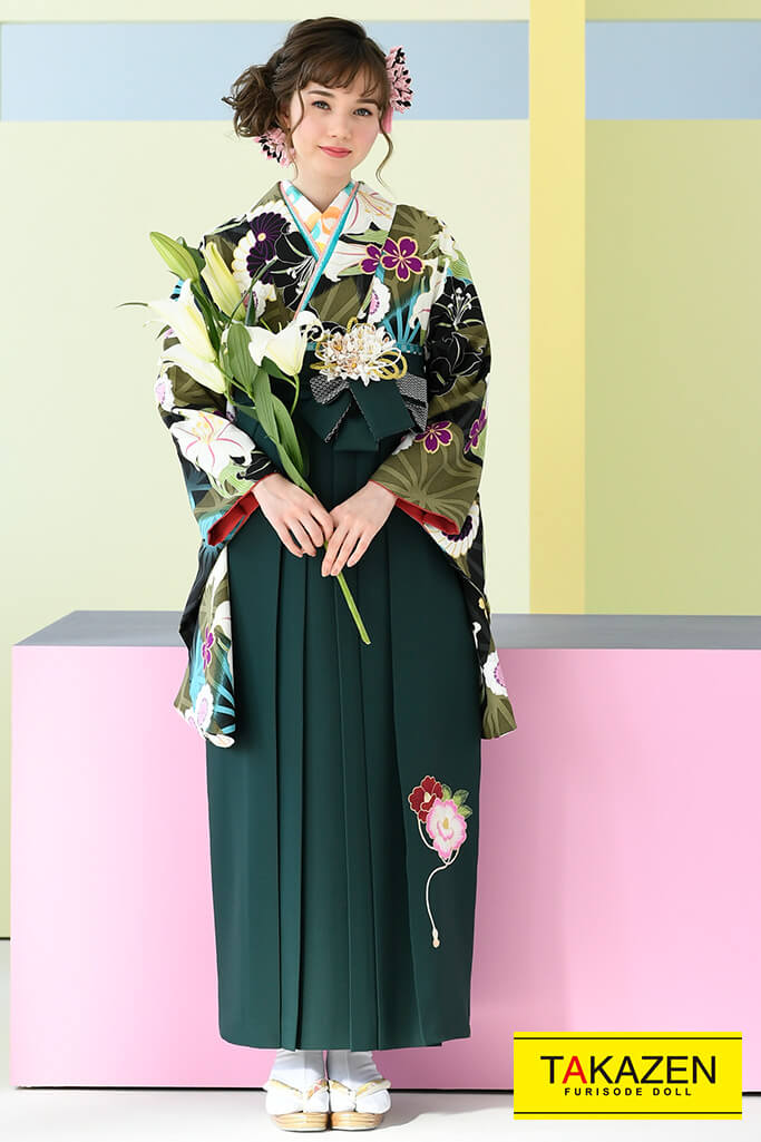 TAKAZENのレンタル袴 正統派古典　グリーン(緑色)/ブルー(水色)　百合柄　大人っぽい【通販可】K32040