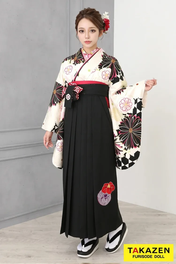TAKAZENのレンタル袴 玉城ティナ×紅一点ブランド袴 白/黒/モノトーン 菊柄 個性的 かわいい【通販可】R32005