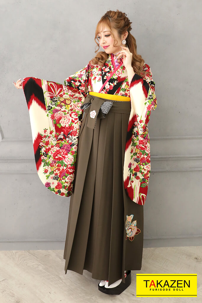 TAKAZENのレンタル袴 レトロポップ古典(かわいい花柄)　クリーム/赤/グリーン(緑色)　R32017【通販可】