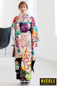 ニコル　振袖