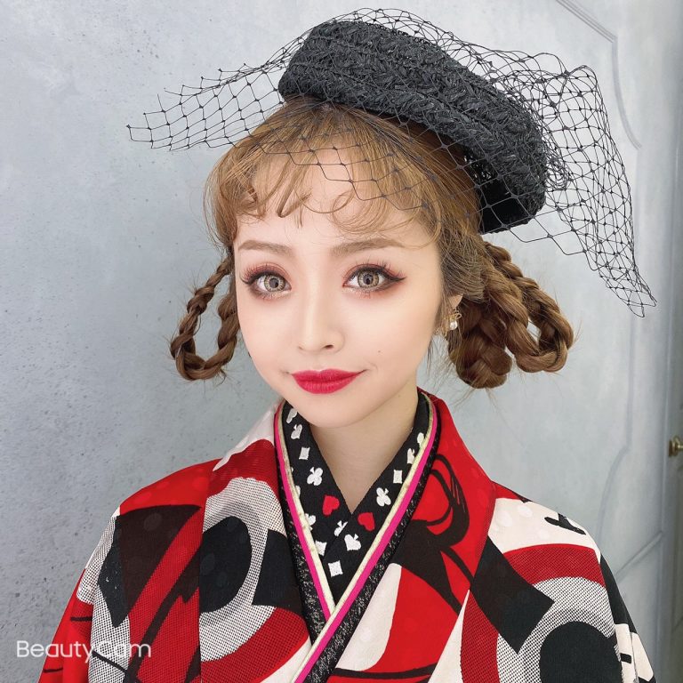💗最近流行りの中華メイクしてみました💗プレスルーム｜振袖・袴レンタルなら【TAKAZEN】大阪（心斎橋・堺）兵庫（神戸）奈良の店舗へ