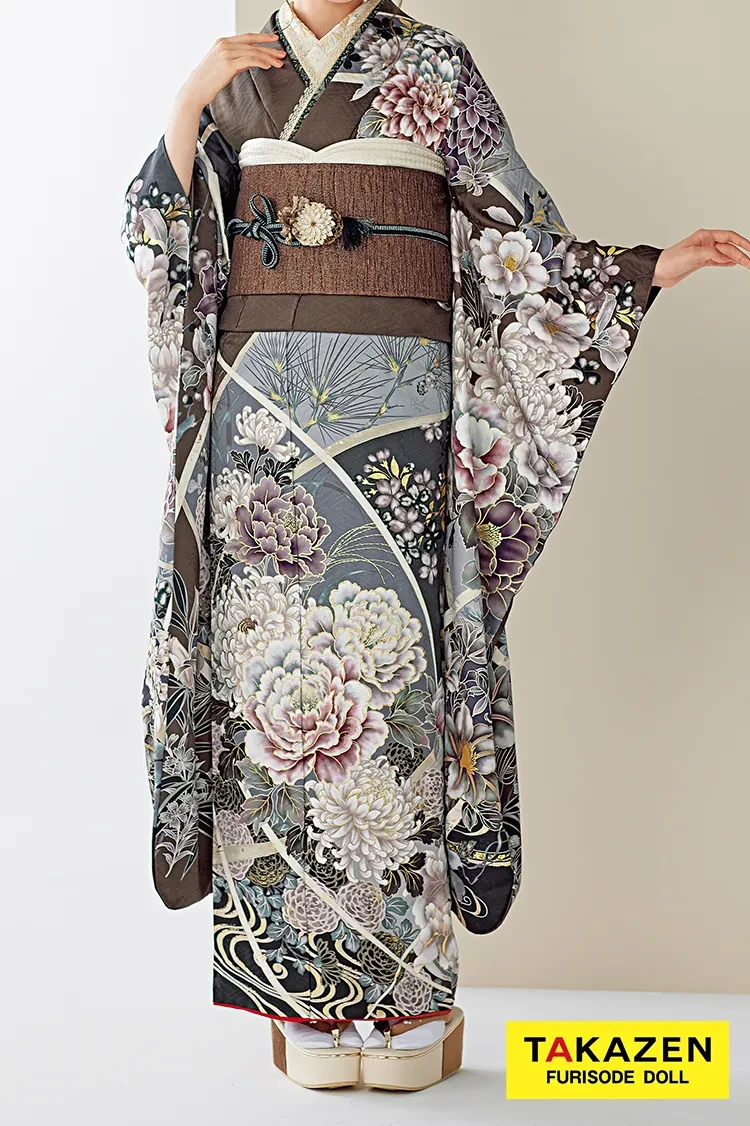 TAKAZENのレンタル振袖 くすみカラー古典　グレー/ブラウン/ダスティーカラー　牡丹柄　大人っぽい　柄多め　かっこいい【通販可】25023
