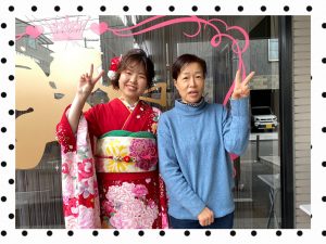 前撮り　振袖　カワイイ　薔薇