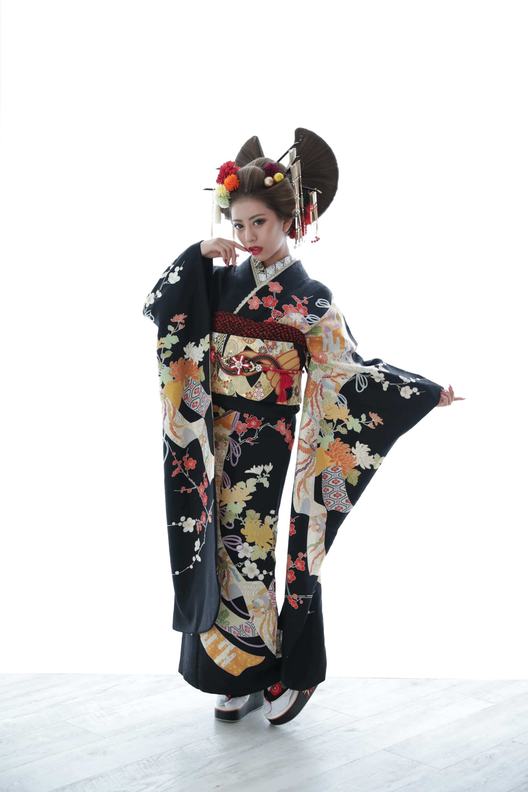 モデル華