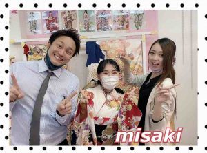 takazen　振袖　古典柄　赤　白地