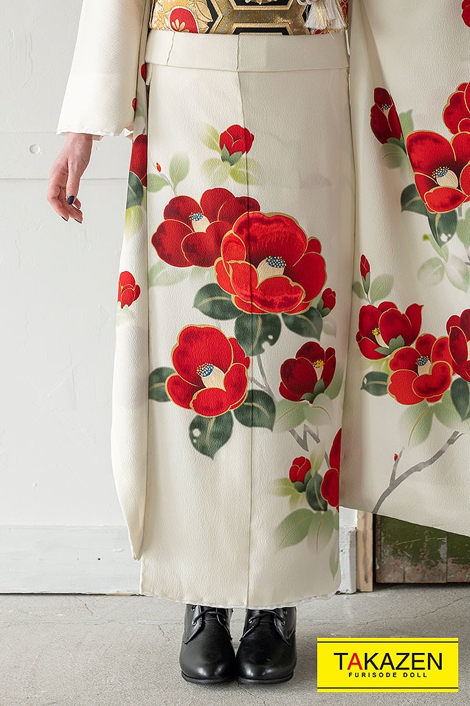 ヴィンテージレトロ 東京レトロ マーシュ彩 クリーム 白 赤 椿柄 アンティーク調 柄すっきり かわいい 通販可 K222 成人式振袖 卒業式袴レンタル 前撮りなら Takazen 大阪 梅田 心斎橋 堺 兵庫 神戸三宮 奈良の店舗へ