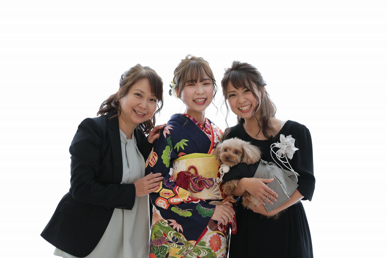 ♡4月から2022年成人者様・2023年成人者様の前撮り撮影会が始まります♡