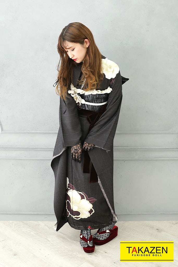 大人っぽいシンプル振袖ヴィンテージレトロ22年新作 ノスタルジック 黒 ブラウン 焦げ茶 Yk178 振袖 袴レンタルなら Takazen 大阪 心斎橋 堺 兵庫 神戸 奈良の店舗へ 大人っぽいシンプル振袖ヴィンテージレトロ22年新作 ノスタルジック 黒 ブラウン 焦げ茶 Yk178 振袖 袴レンタルなら Takazen 大阪 心斎橋 堺 兵庫 神戸 奈良の店舗へ