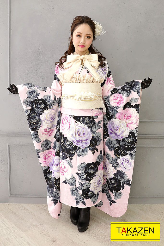 おしゃれ大人ヘップバーン かわいいバラ柄 振袖 ピンク グレー 334 ヘップバーン 大人かわいい成人式の振袖 成人式振袖 卒業式袴レンタル 前撮りなら Takazen 大阪 梅田 心斎橋 堺 兵庫 神戸 奈良の店舗へ
