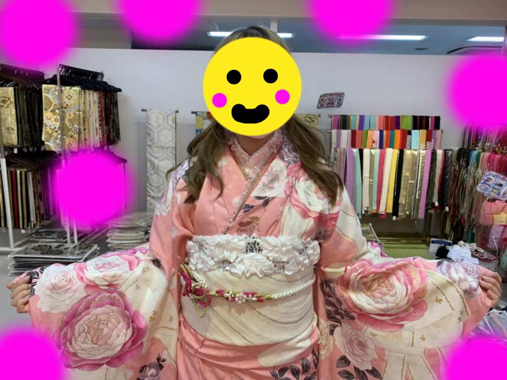 キュート　カワイイ　キラキラ　振袖　派手
