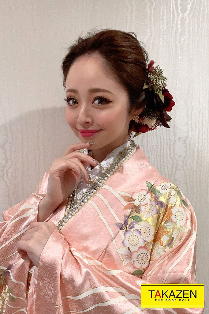 最高級豪華古典振袖 手描き友禅 ピンク ゴールド 金色 Yk1 プレミアム古典 成人式振袖 卒業式袴レンタル 前撮りなら Takazen 大阪 梅田 心斎橋 堺 兵庫 神戸 奈良の店舗へ 最高級豪華古典振袖 手描き友禅 ピンク ゴールド 金色 Yk1 プレミアム古典 成人式振袖 卒業式袴レンタル 前撮りなら Takazen 大阪 梅田 心斎橋 堺 兵庫 神戸 奈良の店舗へ