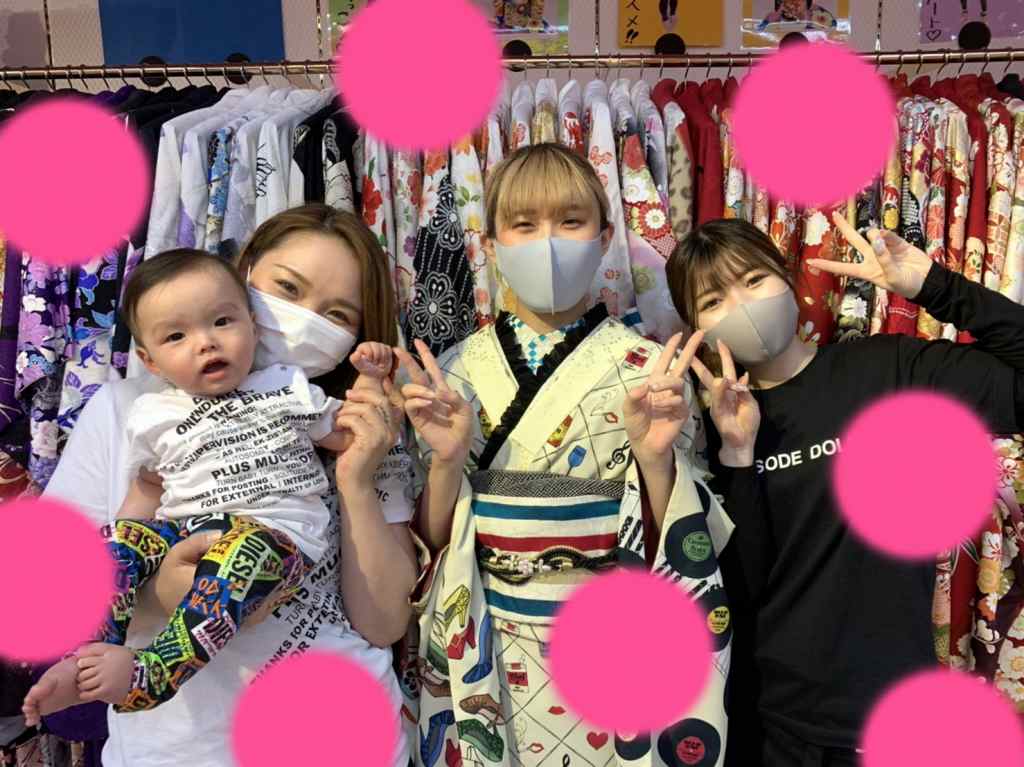 ♡30日　成人式は個性的に可愛く！レトロの音符柄振袖姫ちゃん