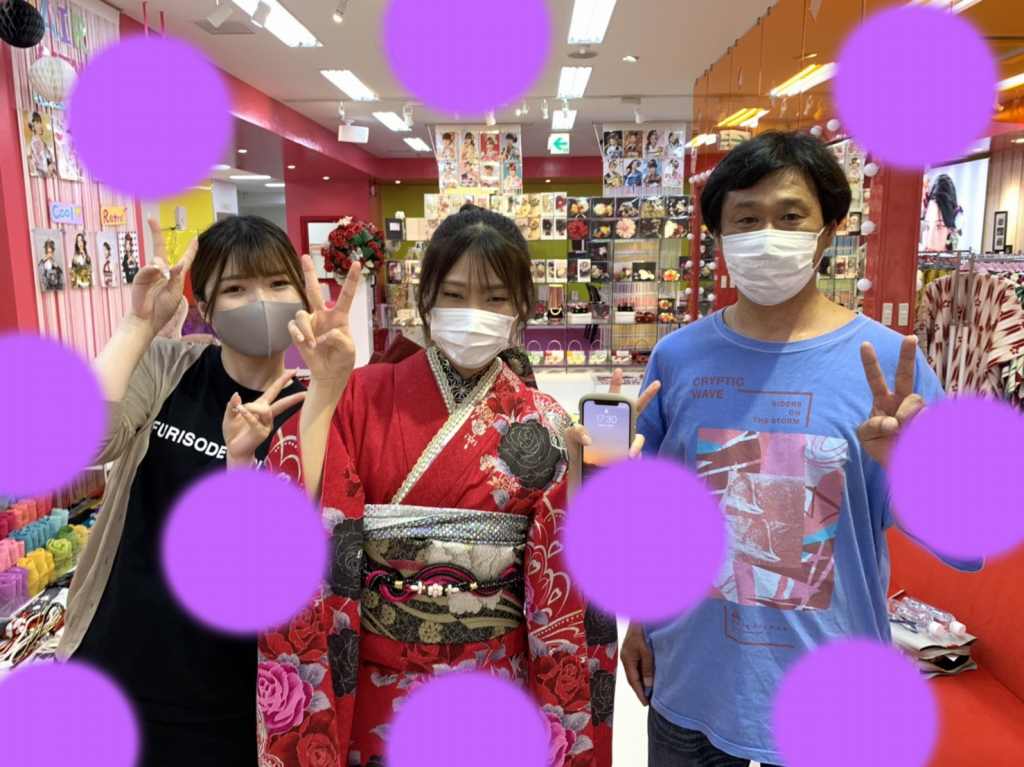 ♡6日　パンフ掲載！蝶々柄の赤のカッコイイ振袖姫ちゃん