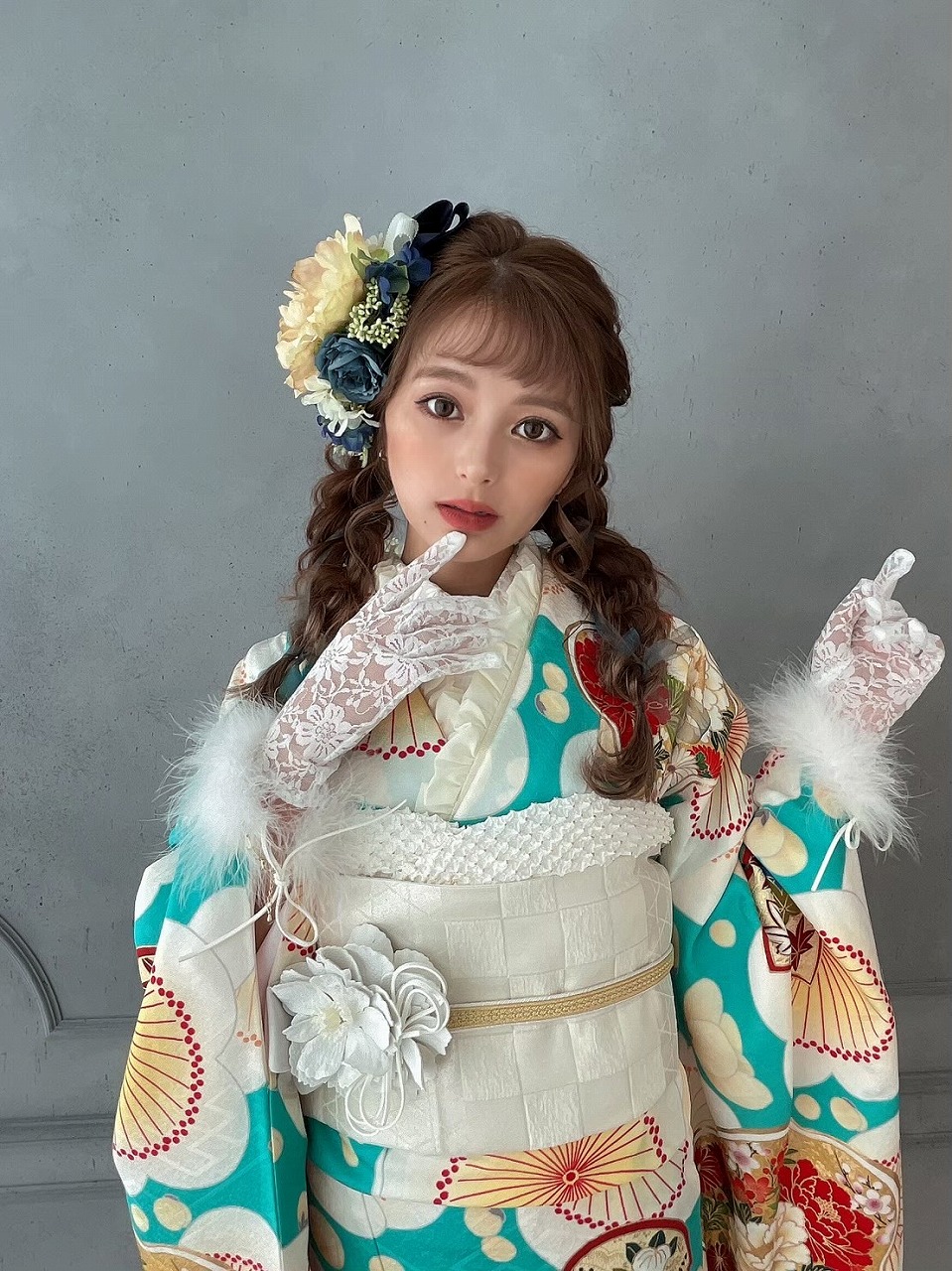 グラマーUkaちゃんの振袖撮影ショット💖Part2