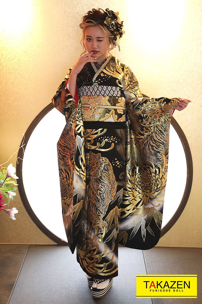 目立つド派手ジャパンモード振袖 大人気インスタグラマーりおんちゃん着用 黒 ゴールド 金色 G23 Japan Mode 成人式振袖 卒業式袴レンタル 前撮りなら Takazen 大阪 梅田 心斎橋 堺 兵庫 神戸 奈良の店舗へ 目立つド派手ジャパンモード振袖 大人気インスタグラマーりおんちゃん着用 黒 ゴールド 金色 G23 Japan Mode 成人式振袖 卒業式袴レンタル 前撮りなら Takazen 大阪 梅田 心斎橋 堺 兵庫 神戸 奈良の店舗へ