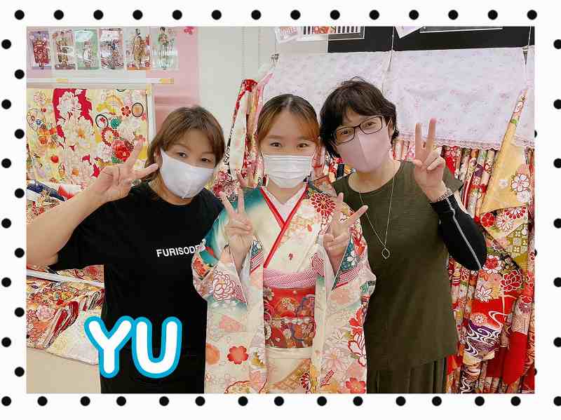 【TAKAZEN奈良店】30日♡定番人気の古典柄お振袖2023年成人式のお嬢様ご来店♡