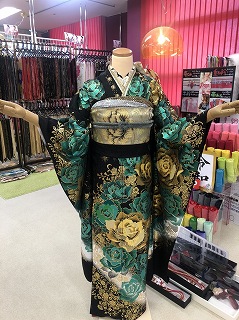 モード　振袖　TAKAZEN心斎橋店