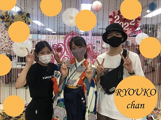 袴　可愛い　TAKAZEN心斎橋店