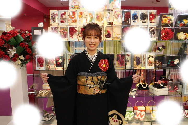 TAKAZEN　タカゼン　モード　黒色　青色　派手　キラキラ　振袖　成人式　レンタル