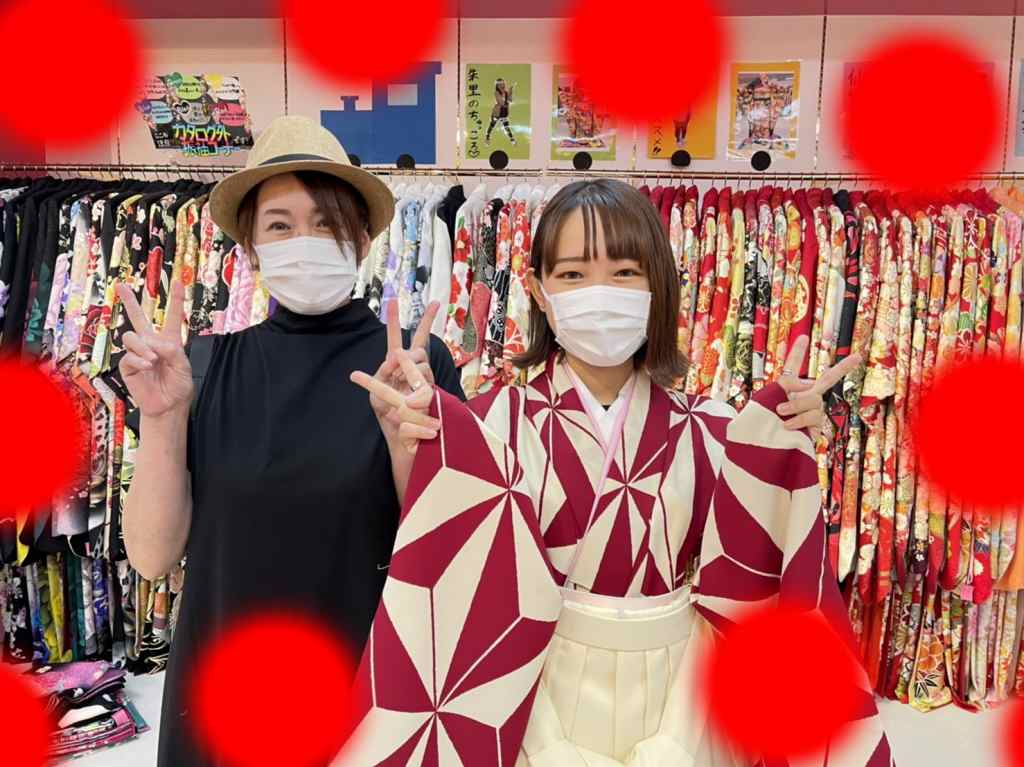 【TAKAZEN神戸店】♡11日　シンプルで可愛い赤×クリームの色の袴姫ちゃん♡