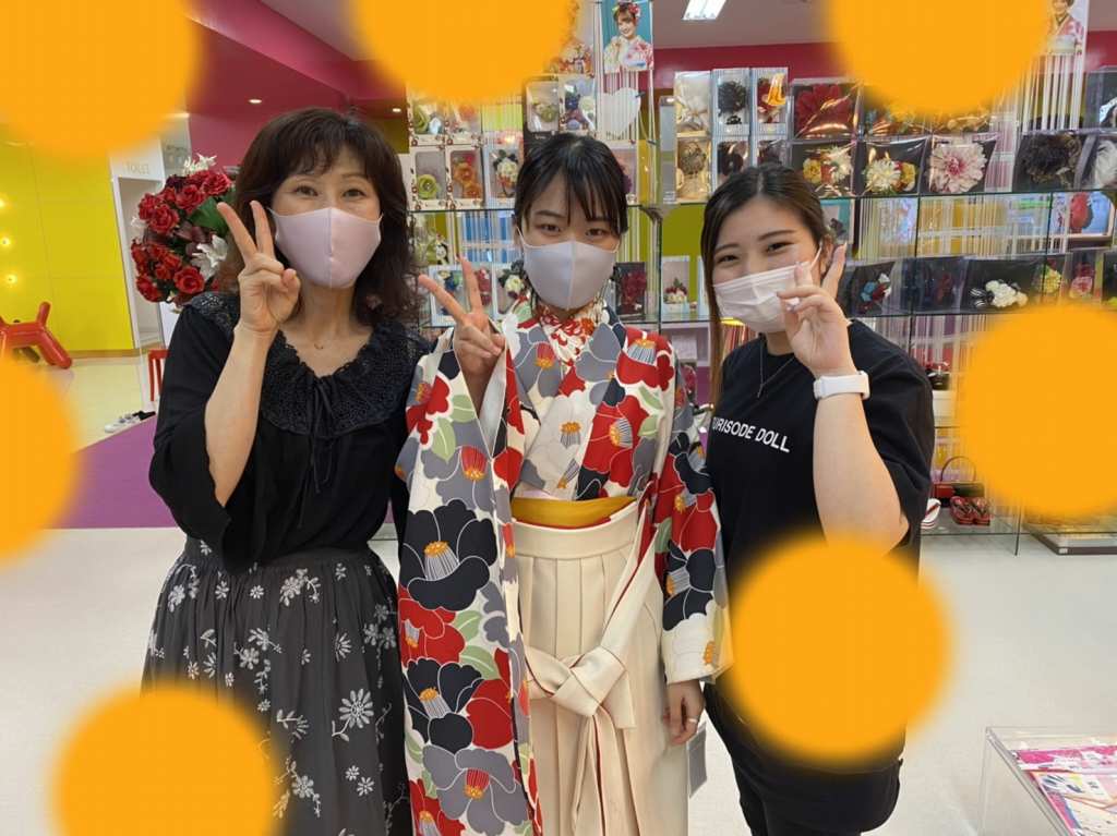 【TAKAZEN神戸店】♡5日　レトロの小振袖に可愛い袴の姫ちゃん♡