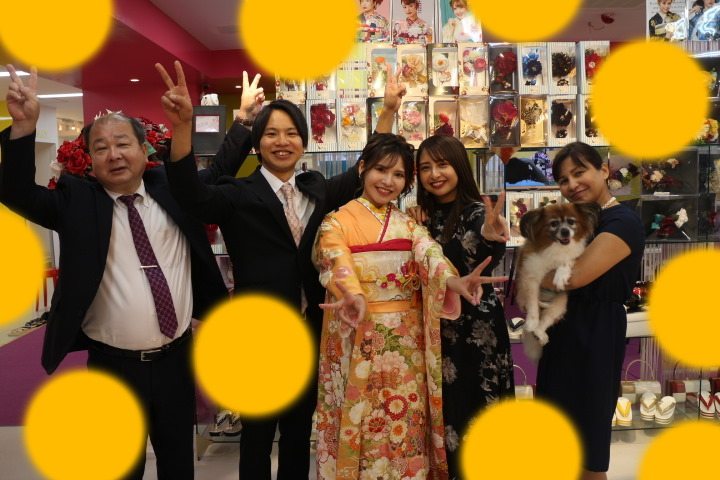 TAKAZEN　タカゼン　モード　黒色　青色　派手　キラキラ　振袖　成人式　レンタル