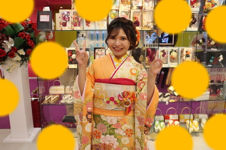 TAKAZEN　タカゼン　モード　黒色　青色　派手　キラキラ　振袖　成人式　レンタル