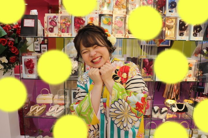 TAKAZEN　タカゼン　モード　黒色　青色　派手　キラキラ　振袖　成人式　レンタル