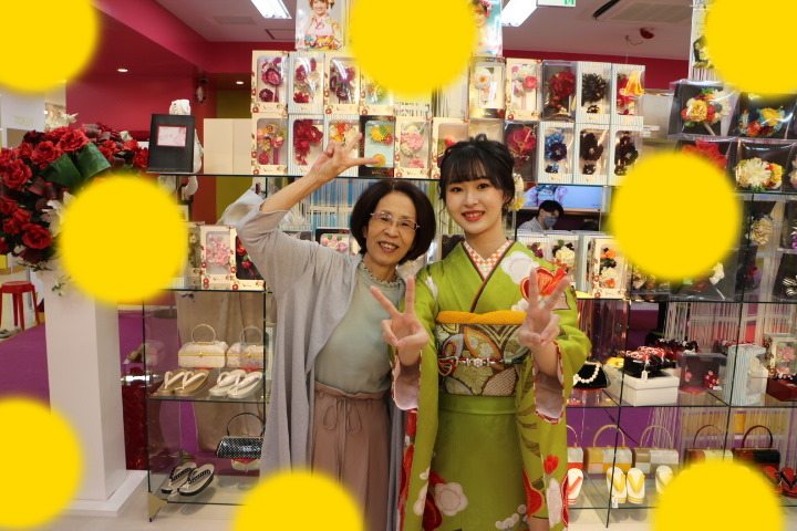 TAKAZEN　タカゼン　モード　黒色　青色　派手　キラキラ　振袖　成人式　レンタル