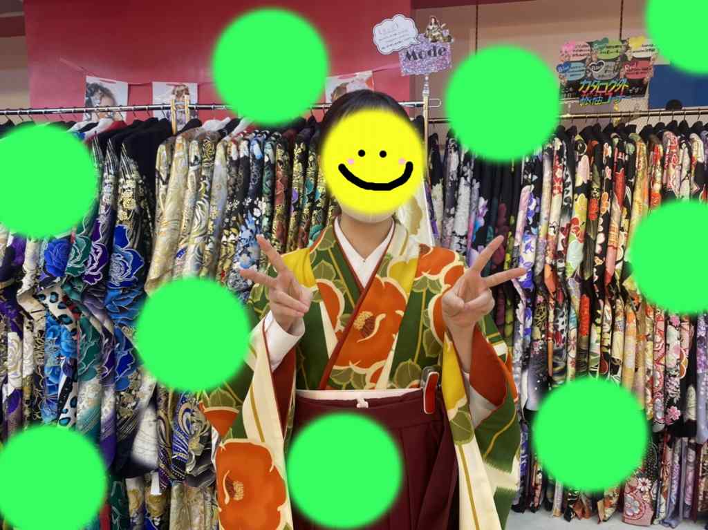 【TAKAZEN神戸店】♡27日　レトロ感が可愛い♡緑×オレンジのオシャレ小振袖の卒業式の袴姫ちゃん♡