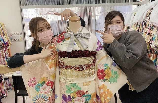 【TAKAZEN奈良店】18日♡レトロ古典のお振袖をイマドキ可愛いヴィンテージ風コーディネートに♡