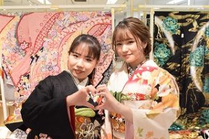 レトロ　フリル　振袖レンタル