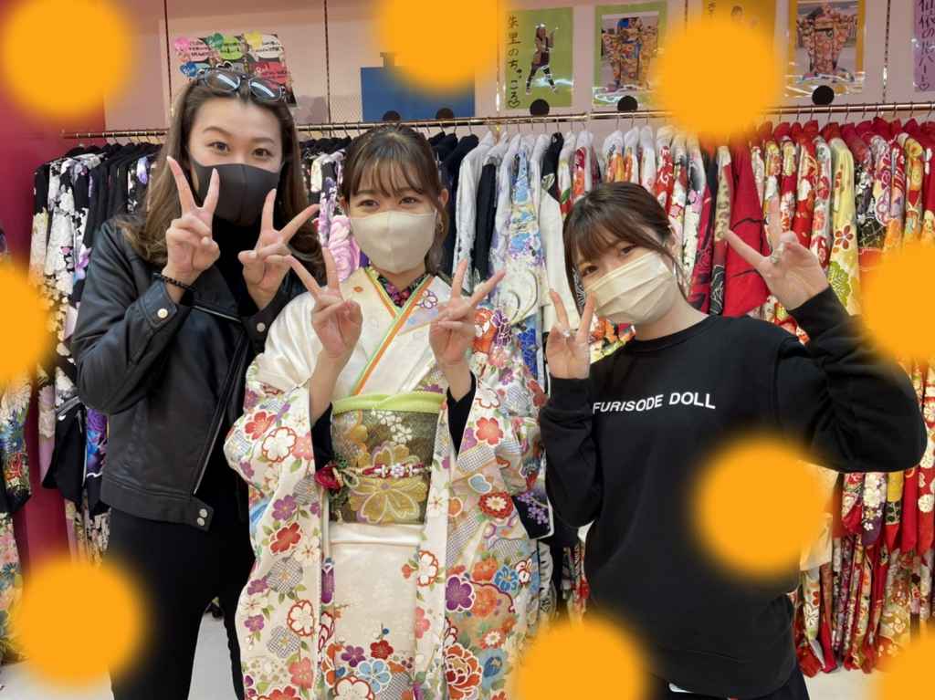 【TAKAZEN神戸店】♡21日　振袖コーデは水色×ピンクの古典柄☆白の古典柄の可愛い姫ちゃん♡