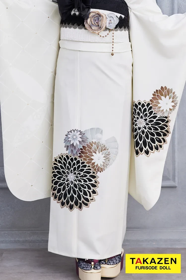 TAKAZENのレンタル振袖 安い！玉城ティナ×紅一点ブランド振袖　白/ホワイト　すっきり柄/ワンポイント柄　シンプル　大人っぽい　【通販可】23018