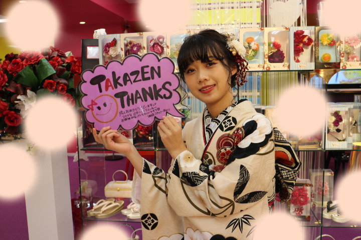 TAKAZEN　タカゼン　モード　黒色　青色　派手　キラキラ　振袖　成人式　レンタル