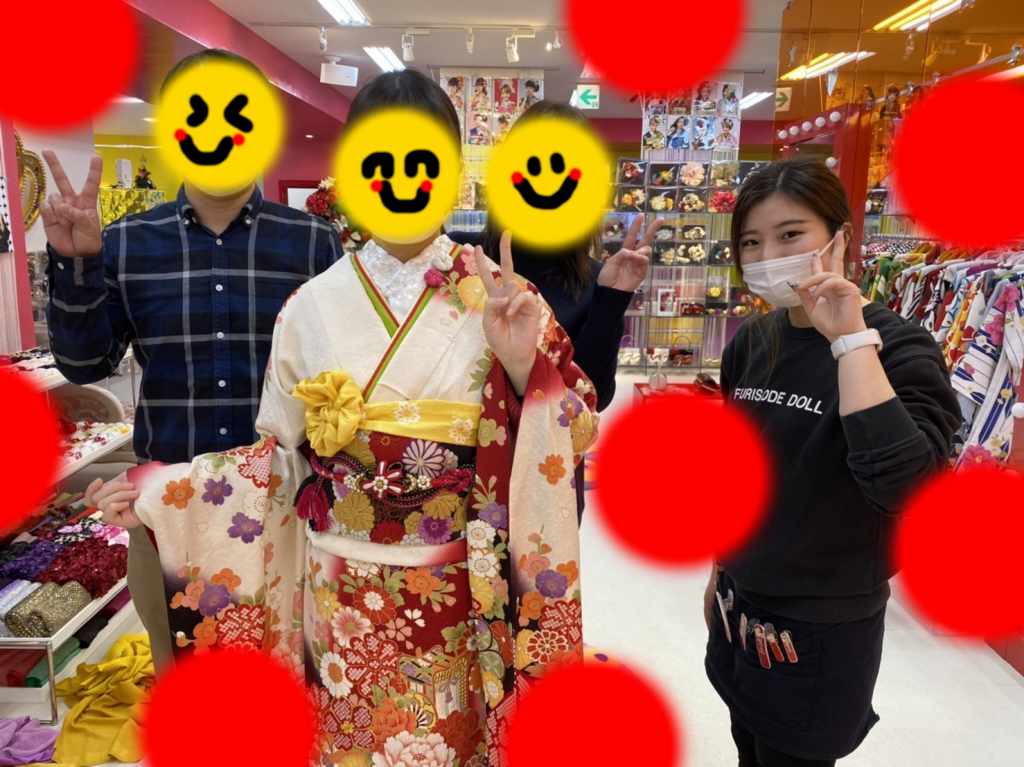 TAKAZEN　タカゼン　モード　黒色　青色　派手　キラキラ　振袖　成人式　レンタル