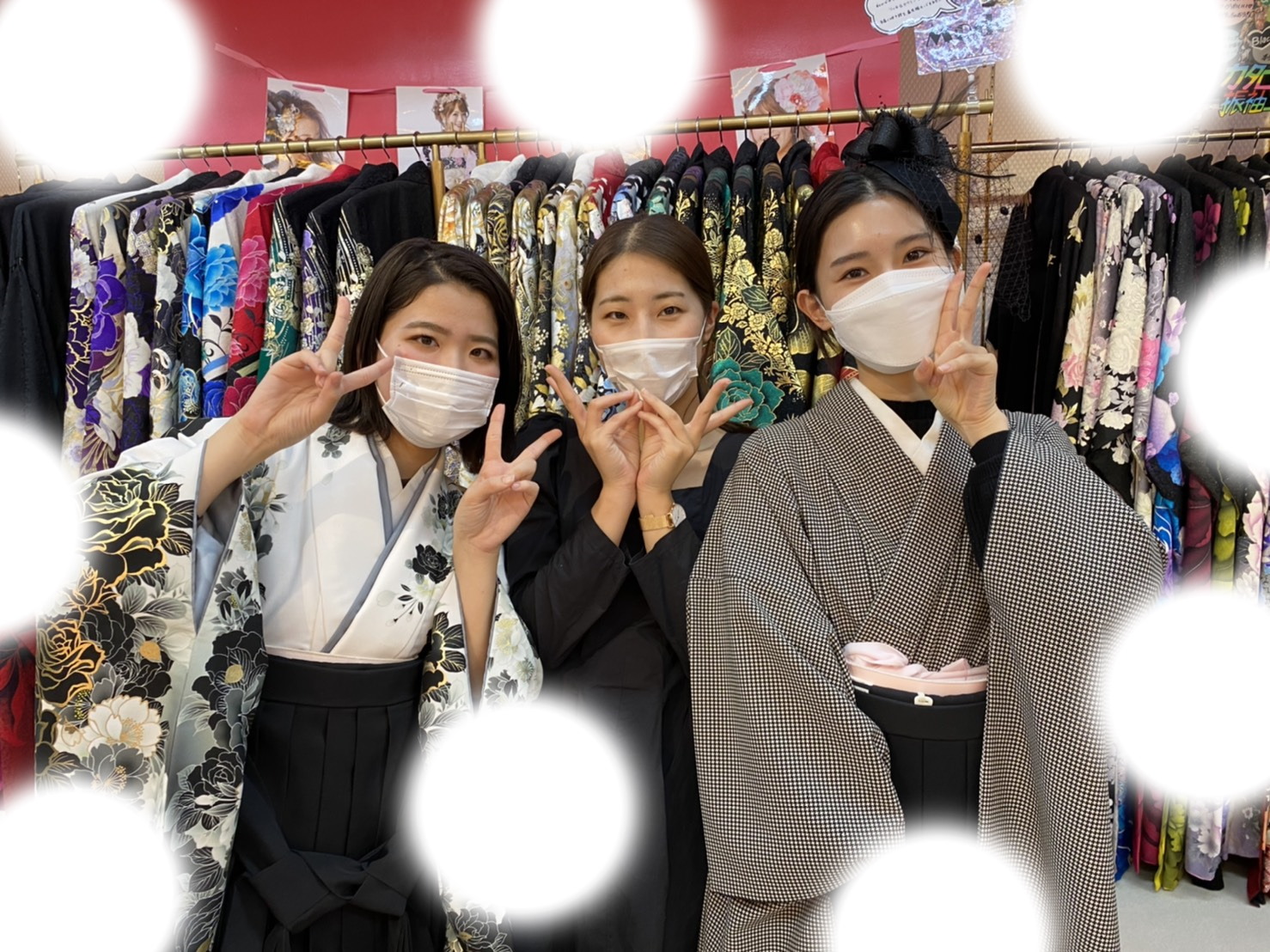 TAKAZEN　タカゼン　モード　黒色　青色　派手　キラキラ　振袖　成人式　レンタル
