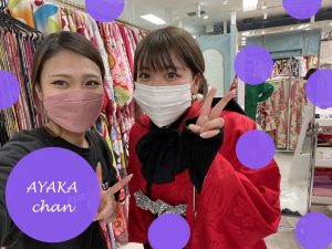 ヴｨンテージ　赤無地　くすみ　振袖レンタル