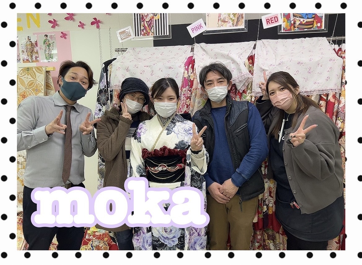 白地振袖　ヘップバーン　奈良振袖レンタル