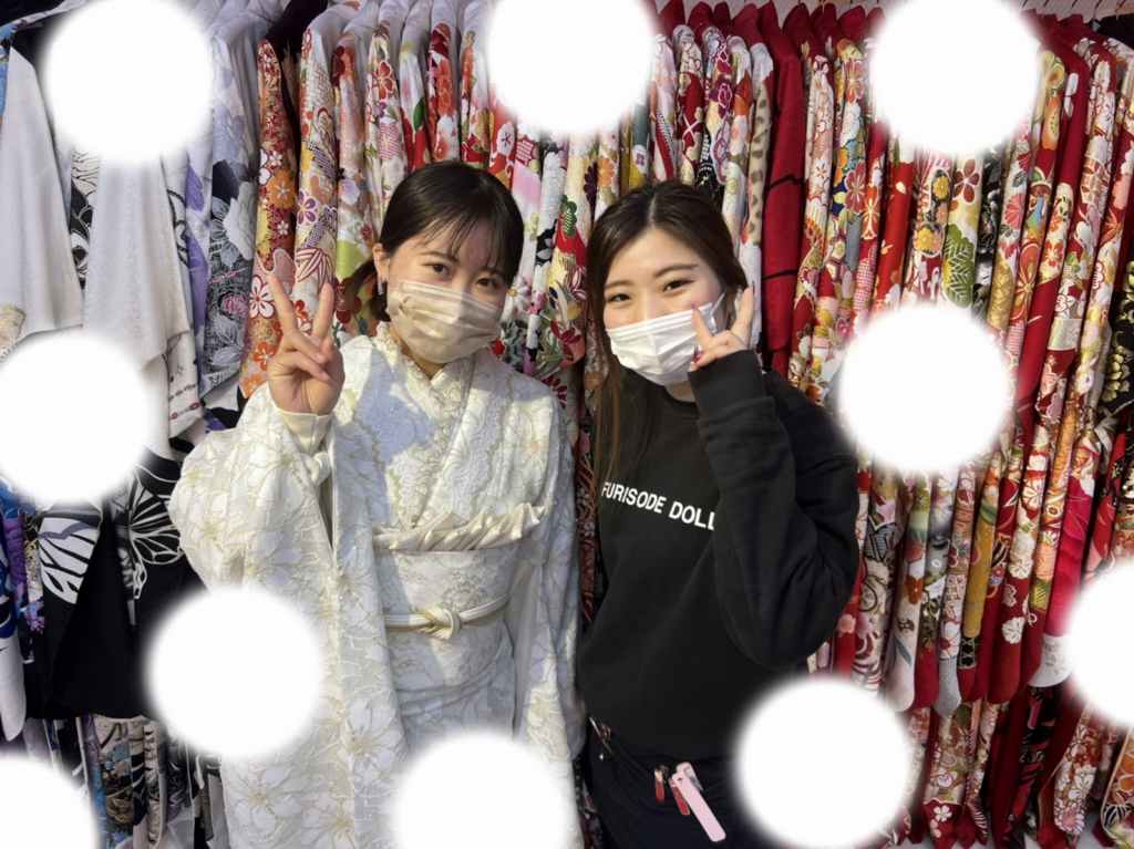 TAKAZEN　タカゼン　モード　黒色　青色　派手　キラキラ　振袖　成人式　レンタル