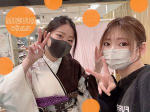 ヴｨンテージ　くすみ　振袖レンタル