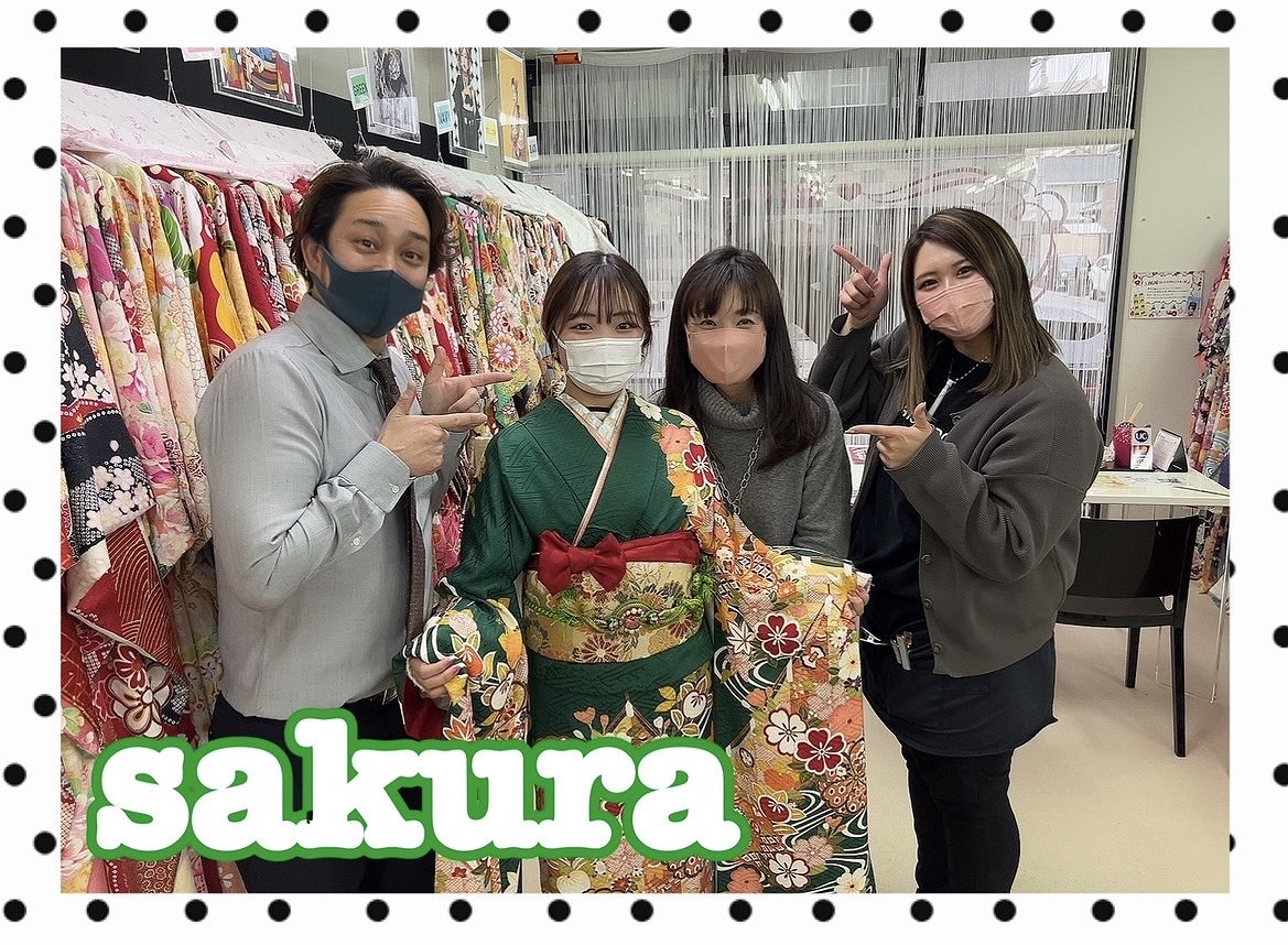 【TAKAZEN奈良店】19日♡大人っぽい古典柄振袖姫ちゃん＆モードでカッコいい振袖姫ちゃんご来店♡