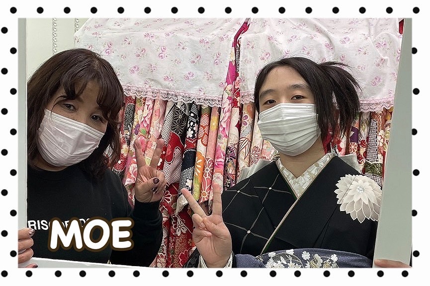 シンプル　黒地　ヴィンテージ
