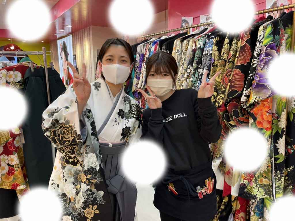 TAKAZEN　タカゼン　モード　黒色　青色　派手　キラキラ　振袖　成人式　レンタル