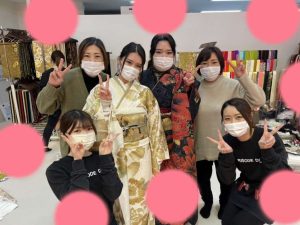 TAKAZEN　タカゼン　モード　黒色　　派手　キラキラ　振袖　成人式　レンタル